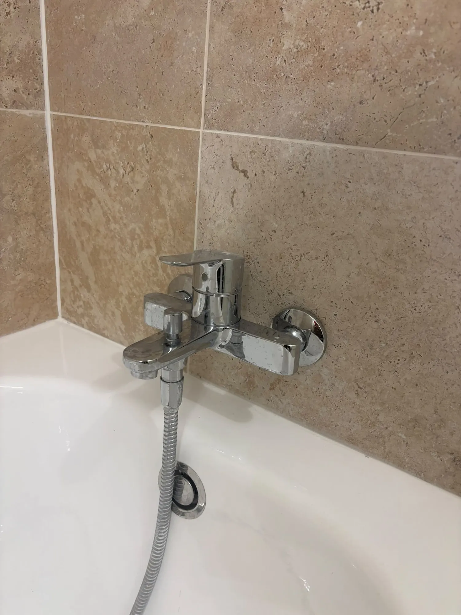 Mitigeur de baignoire remplacé